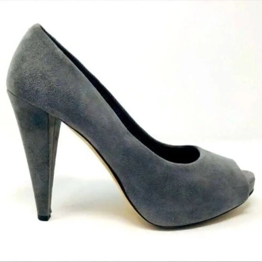Bally womans gray suede platform heels US 8.5 EU39 BoxM peep toe